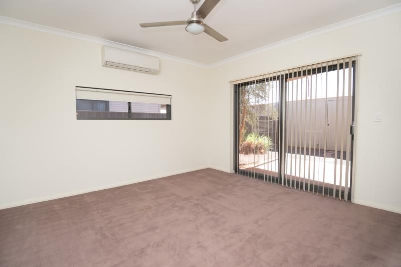 64 Mantaray Loop, Nickol, WA 6714