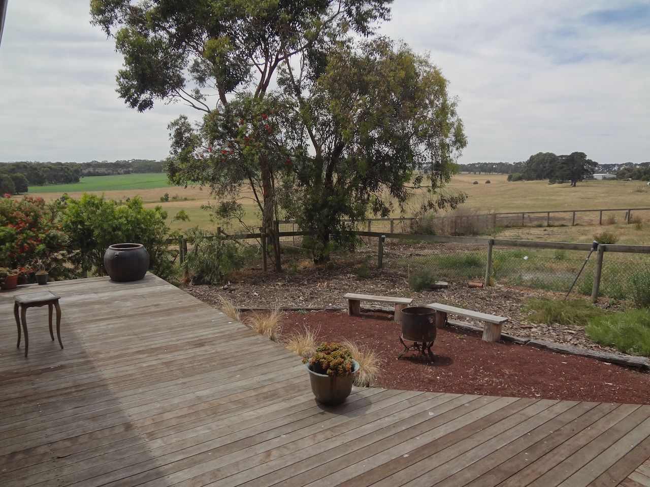 163 Plummers Hill Road, Woodford, VIC 3281