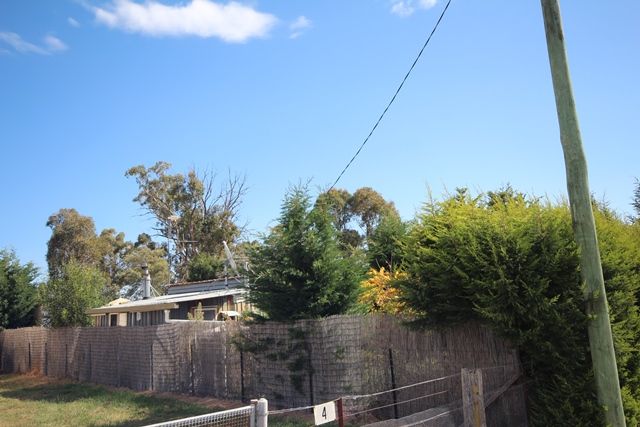 2 Robson Road, Mount David NSW 2795