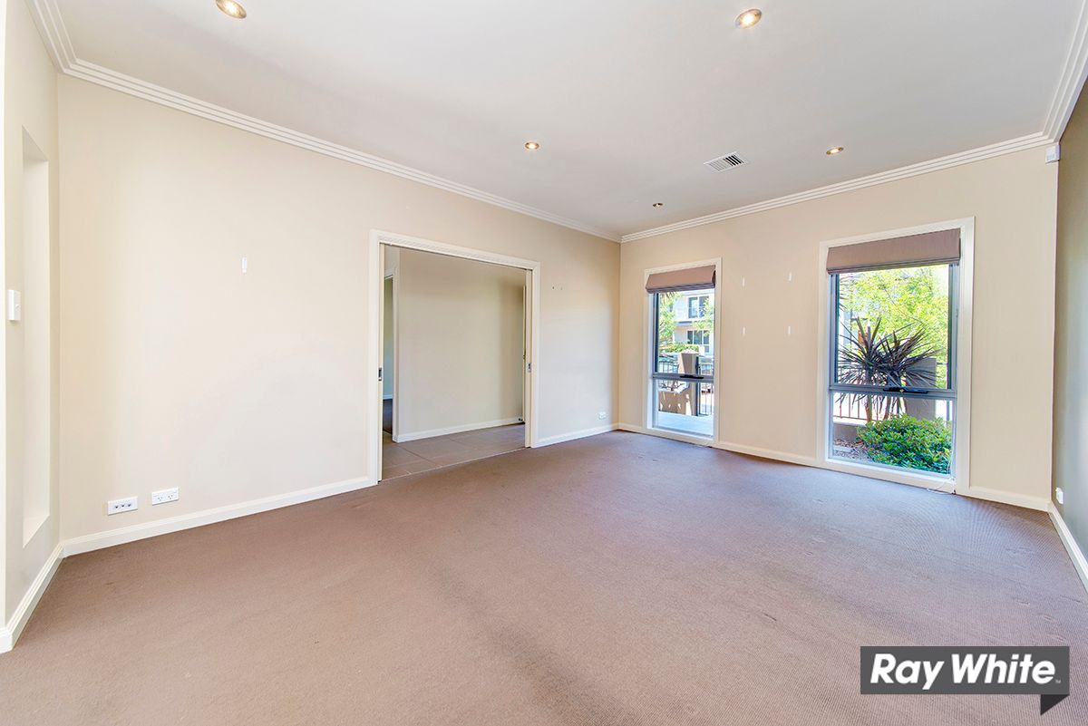 10 Devlin Street, Gungahlin, ACT 2912