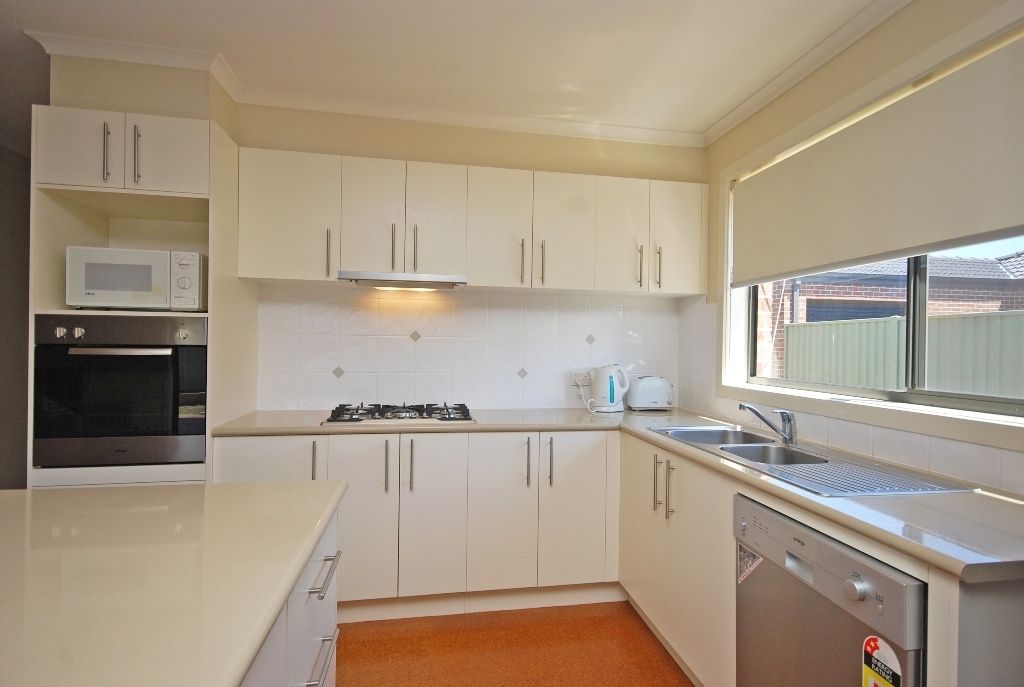 12 Hodge Street, Miners Rest, VIC 3352