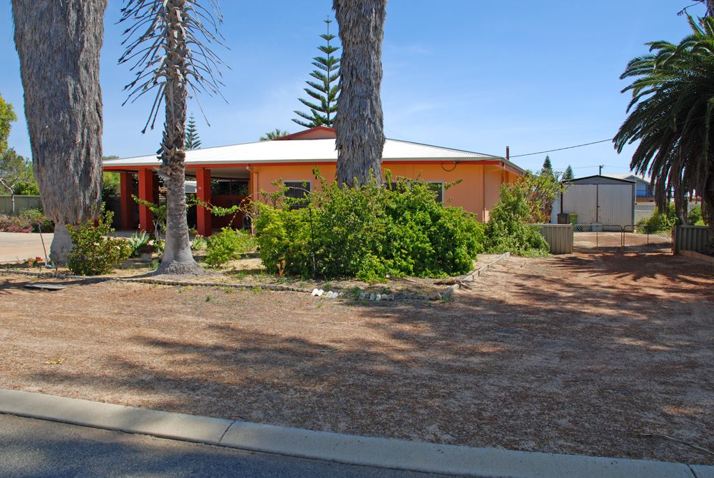 3 Shingle Avenue, Jurien Bay, WA 6516