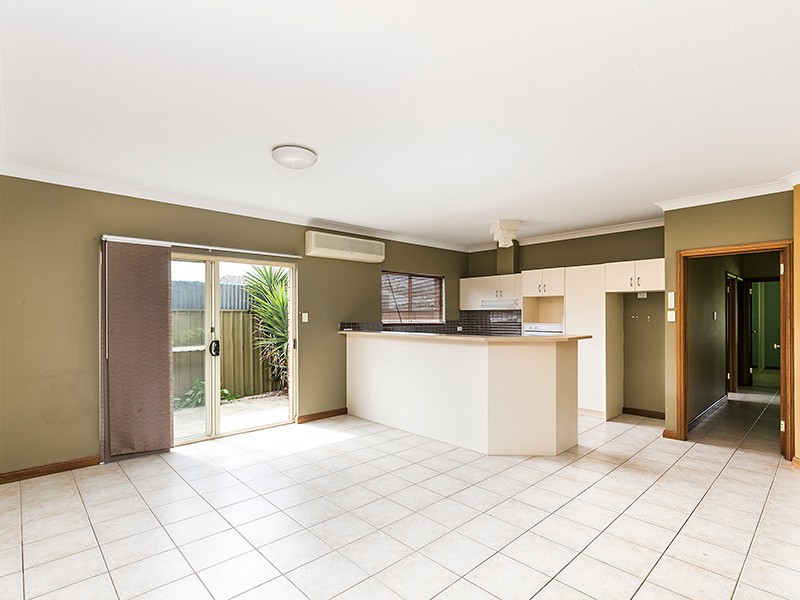 11a Rotorua Avenue, Park Holme, SA 5043