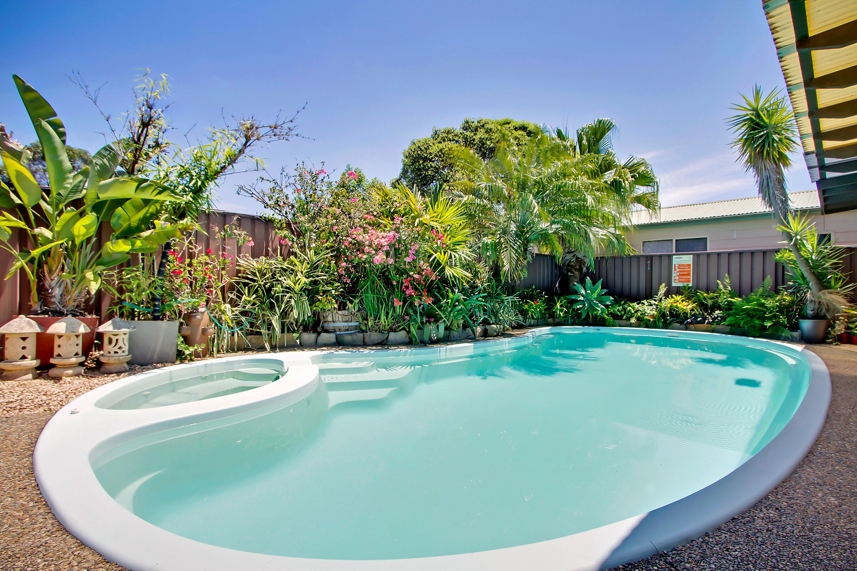 33 Falmouth Road