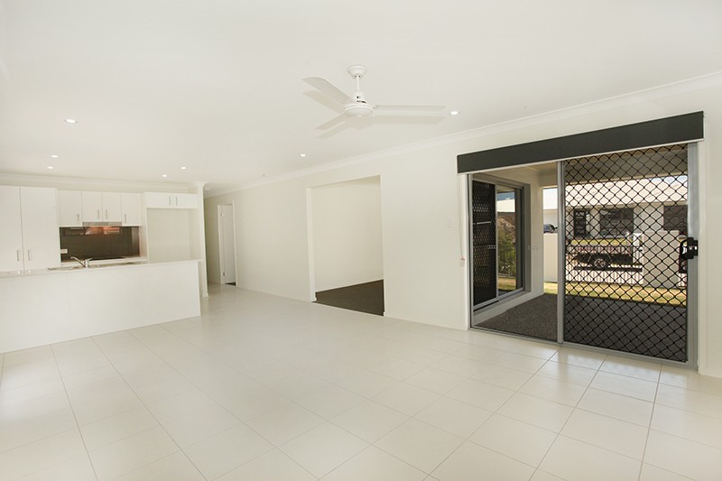 16 Burdekin Place, Pelican Waters, QLD 4551