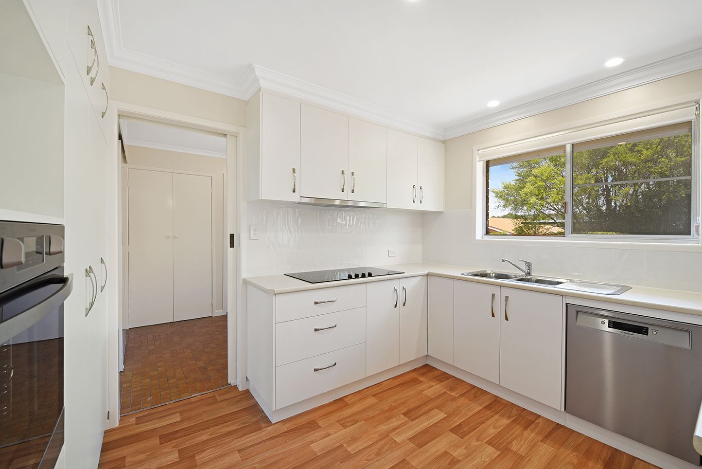 4 Knockator Crescent, Centenary Heights, QLD 4350