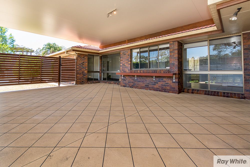 2 Barrine Court, Petrie, QLD 4502