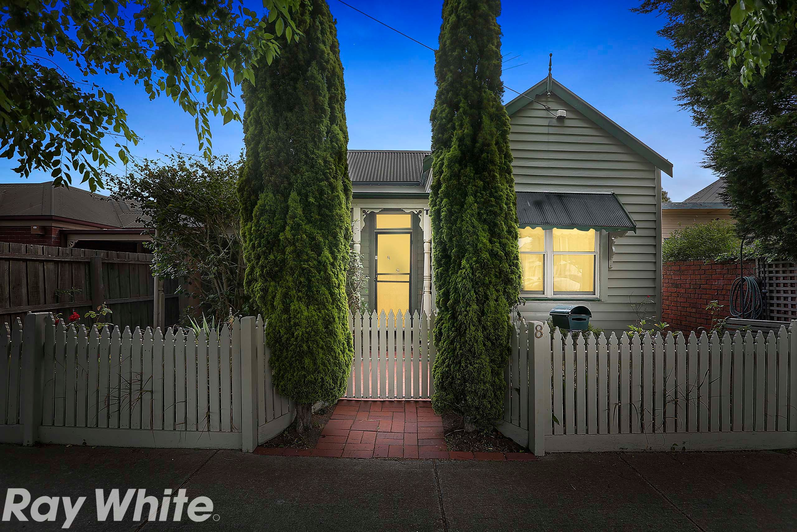 8 Foster Street, South Geelong, VIC 3220