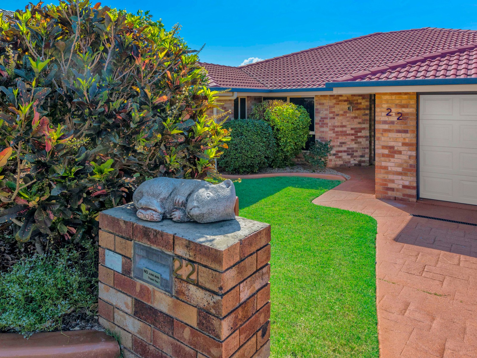 22 Ensign Street, Carindale, QLD 4152