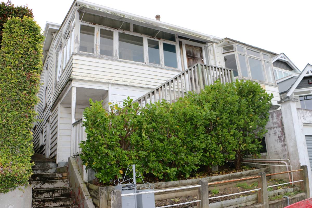 42 Hackett Street, St Marys Bay, Auckland City Real Estate Ray