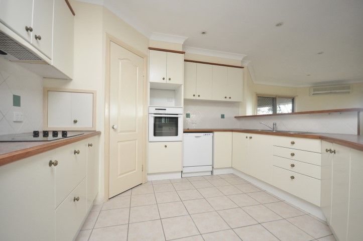 747a Oakey Flat Road, Morayfield, QLD 4506