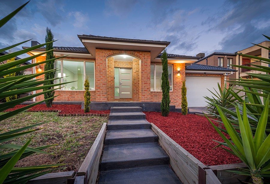 33 Elsternwick Way, Craigieburn, VIC 3064