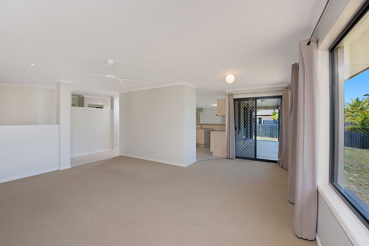 12 Carisbrook Court, Little Mountain, QLD 4551