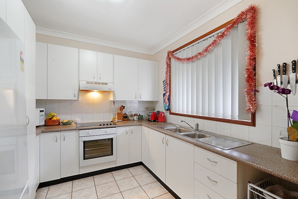 Macquarie Fields, NSW 2564
