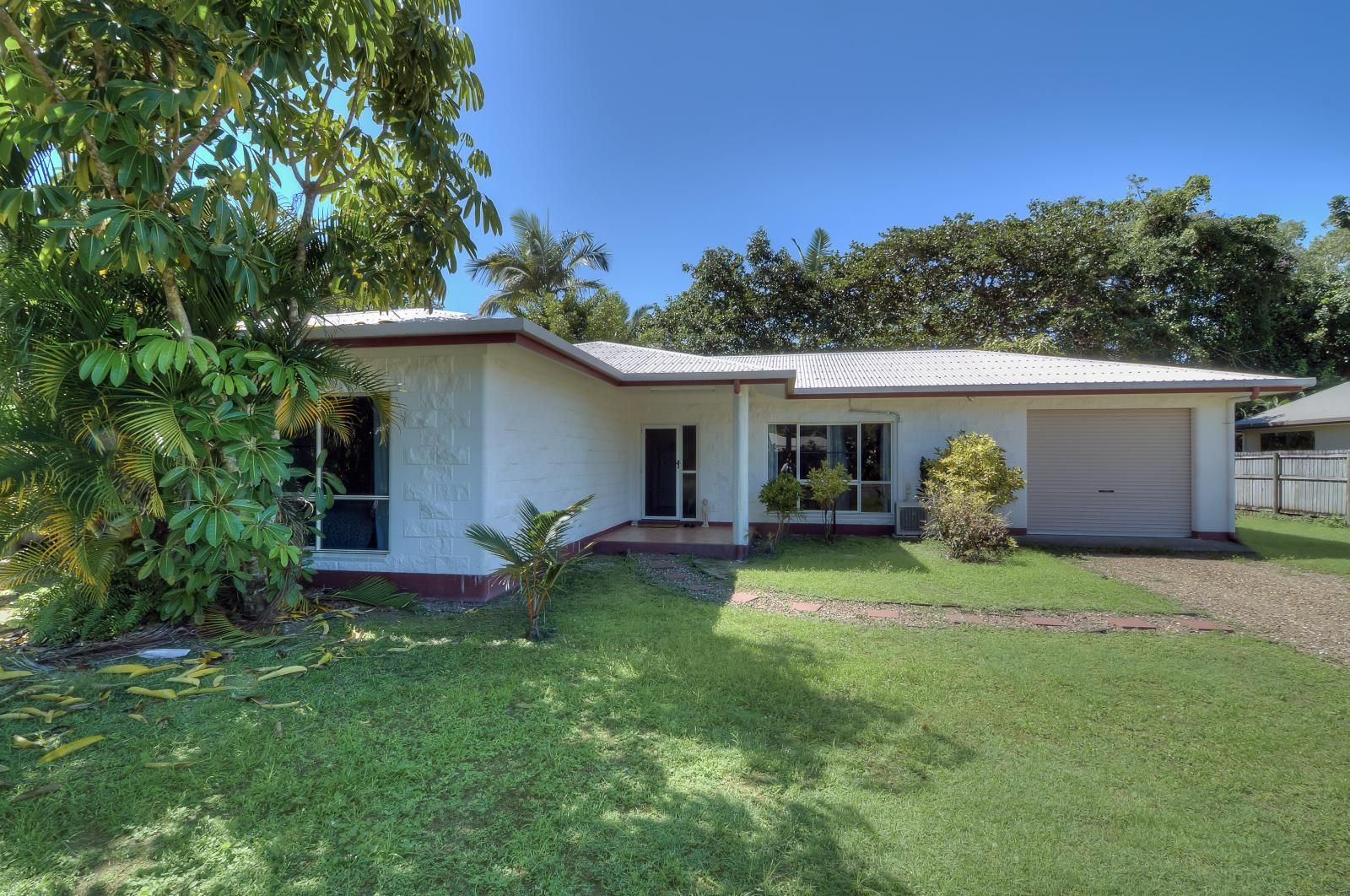 6 Ives Avenue, WONGA BEACH QLD 4873