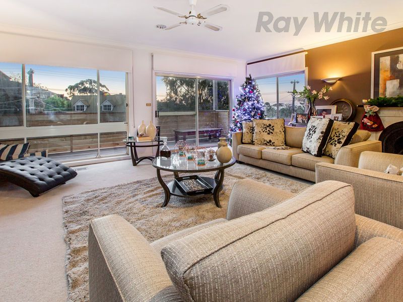 11 Bangor Drive, Frankston, VIC 3199