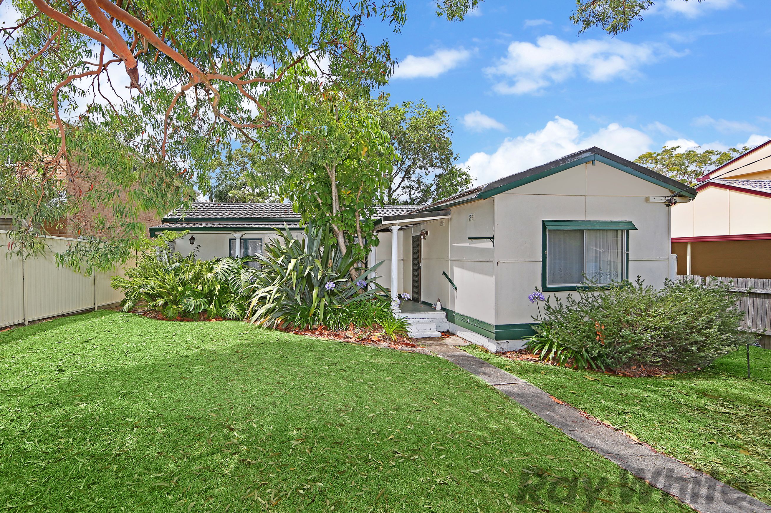 26 Manoa Road