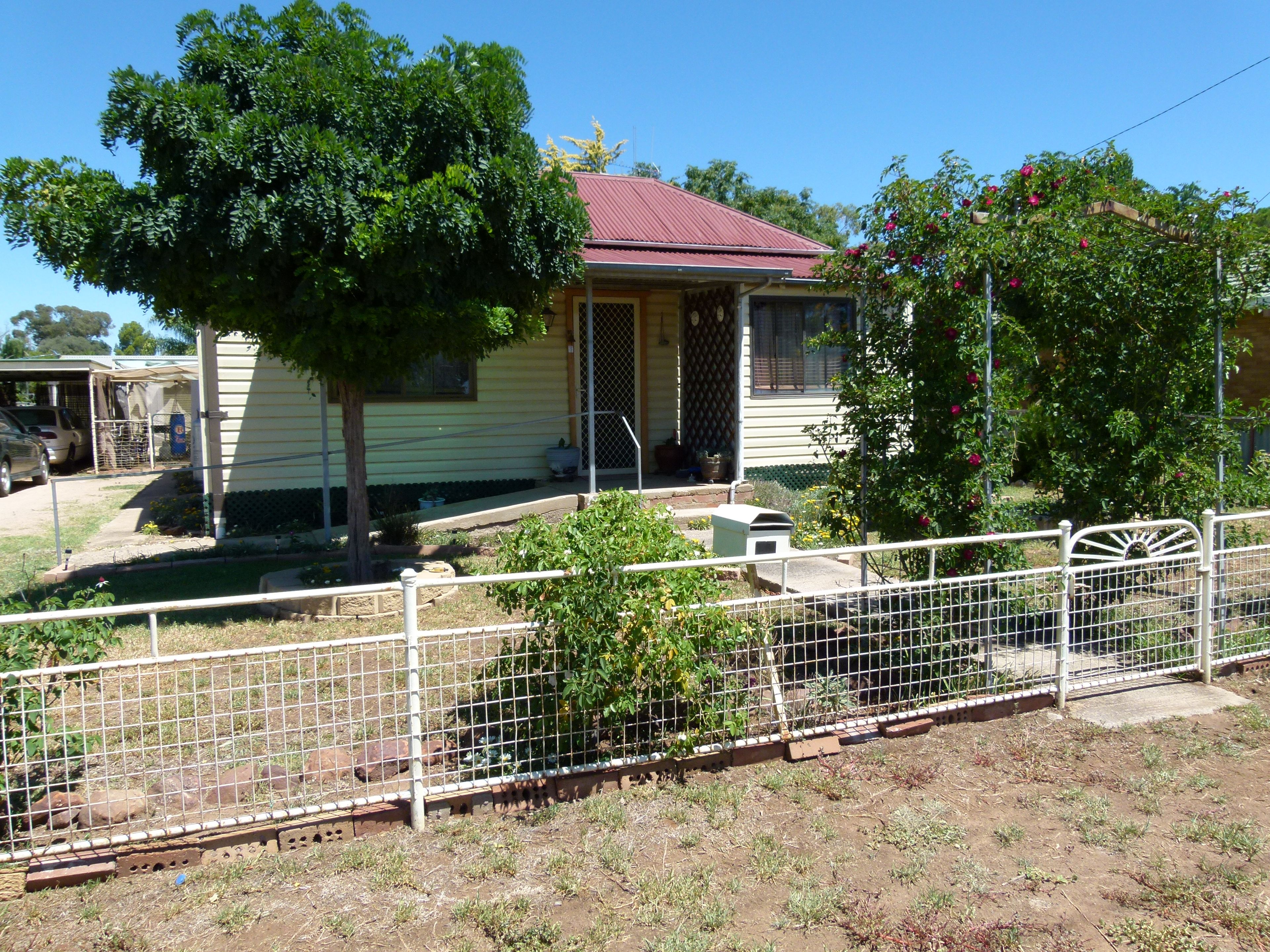 11 Quarry Road