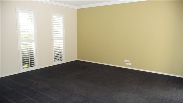 9 Manooka Crescent, Highfields, QLD 4352
