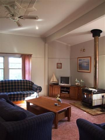 21 Honeysuckle Grove, Silverleaves, VIC 3922
