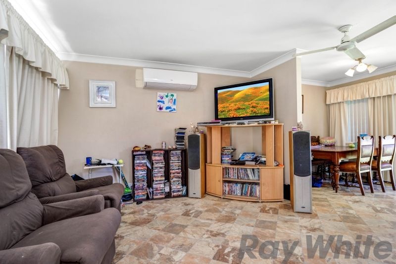 8 Mcleod Avenue, Metford, NSW 2323