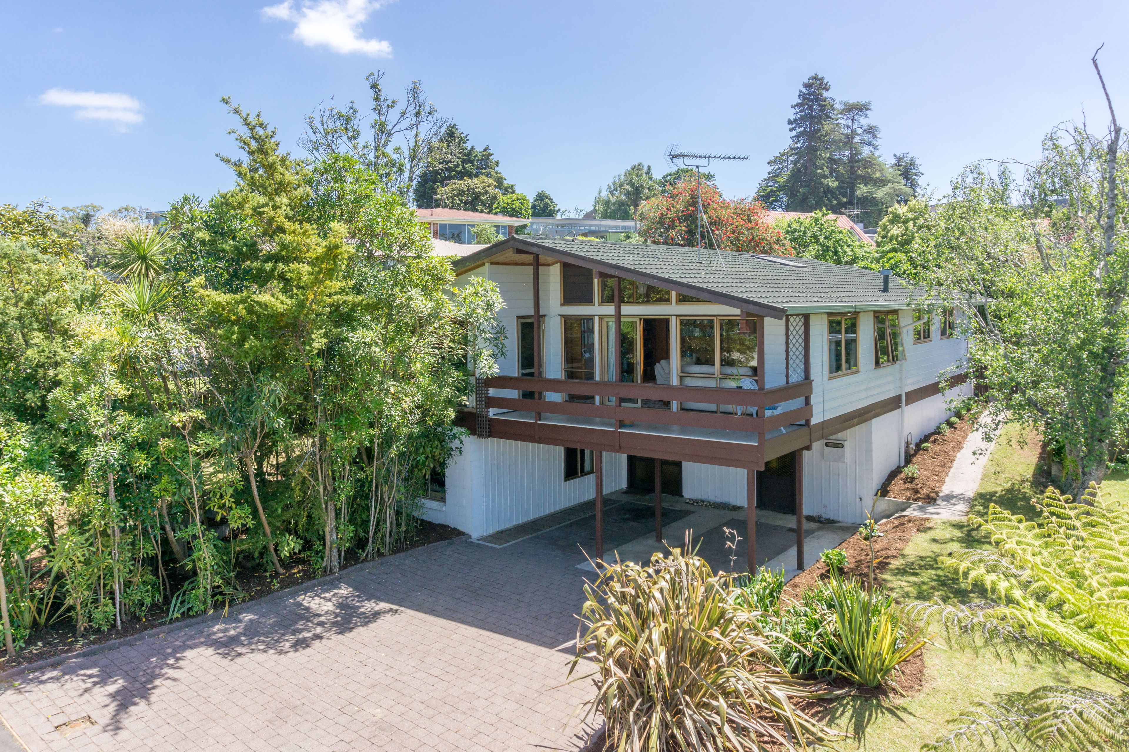 98 Howell Avenue, Hillcrest, Hamilton City