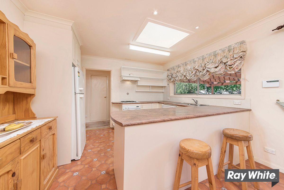 11 Dennis Street, Garran, ACT 2605