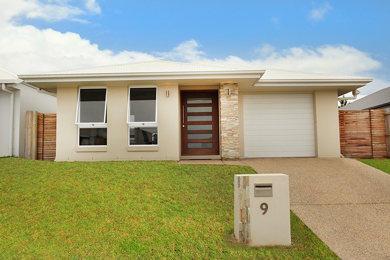 9 Sweetlip Circuit, Mountain Creek, QLD 4557