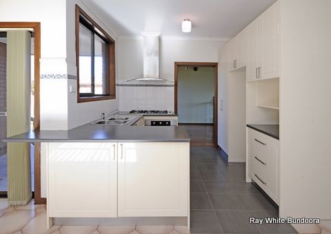 129 Roycroft Avenue, MILL PARK, VIC 3082