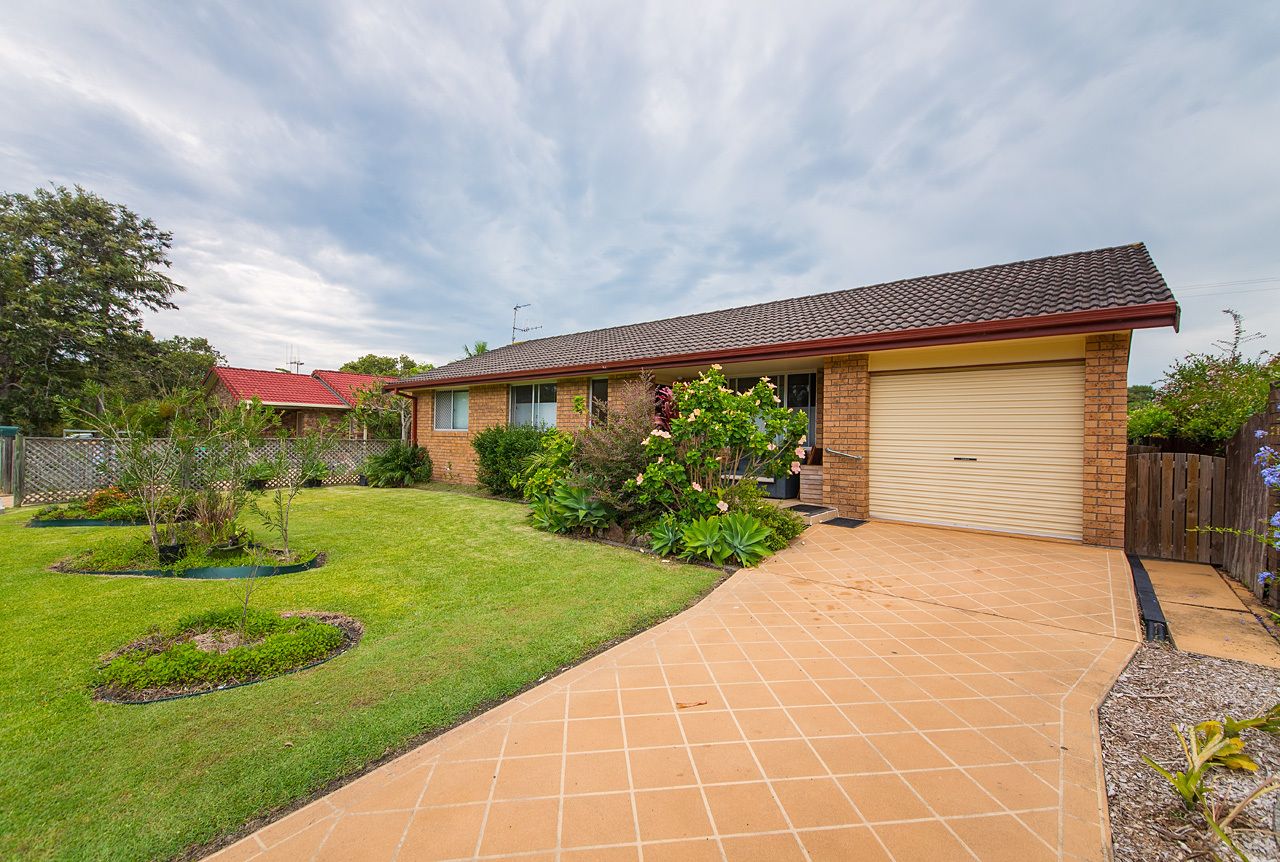 7 Oceanic Place, Old Bar, NSW 2430