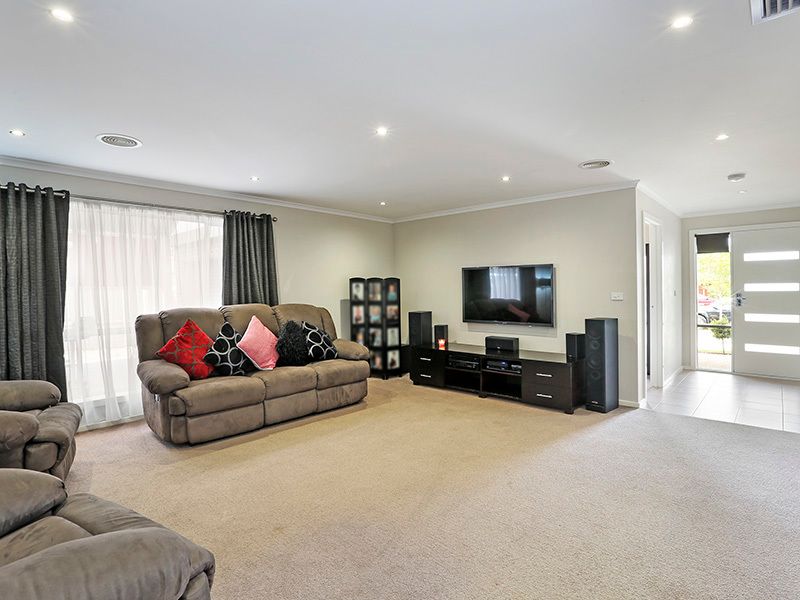 11 McCubbin Court, Corio, VIC 3214
