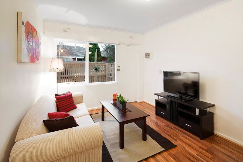 2/22 Kokaribb Road, CARNEGIE, VIC 3163