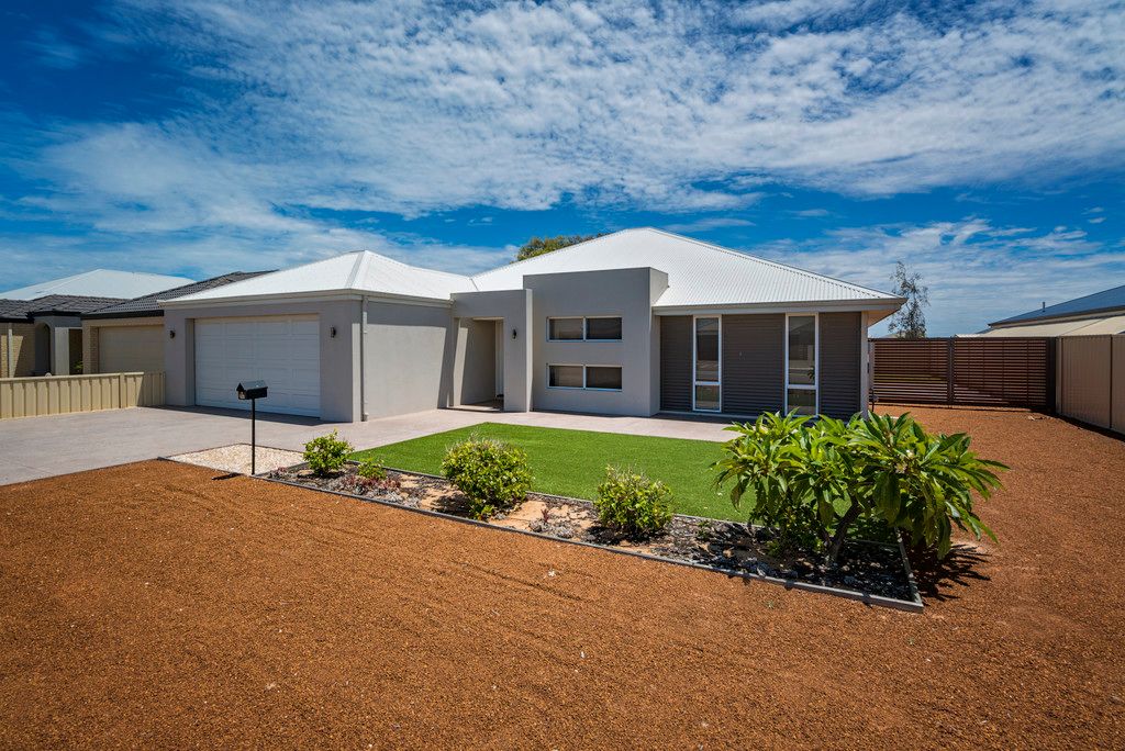6 Crusader Heights, Wandina, WA 6530