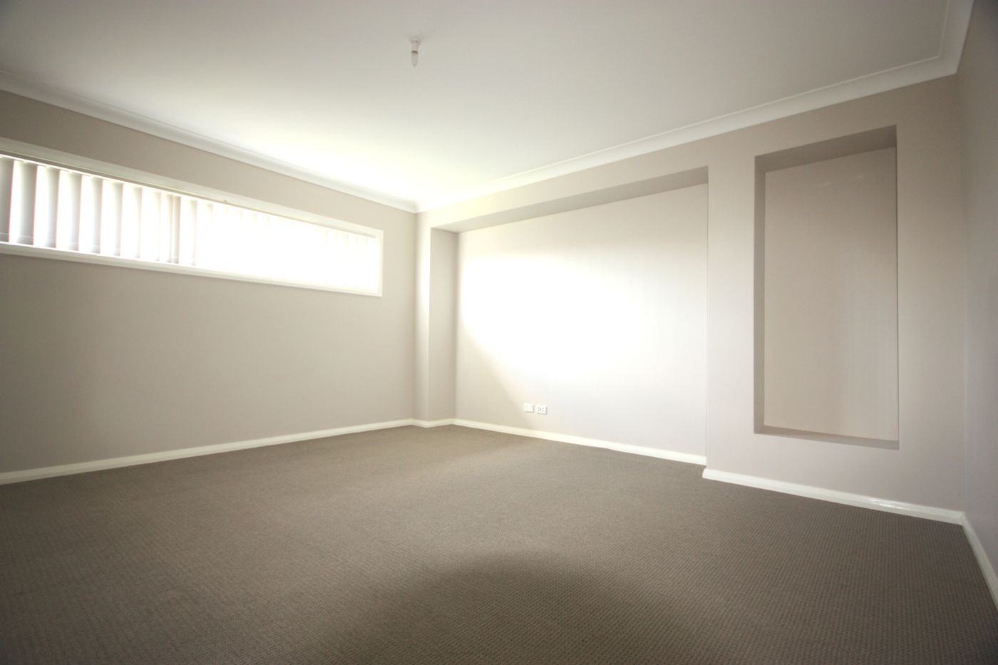 3 Neil Place, ORAN PARK, NSW 2570