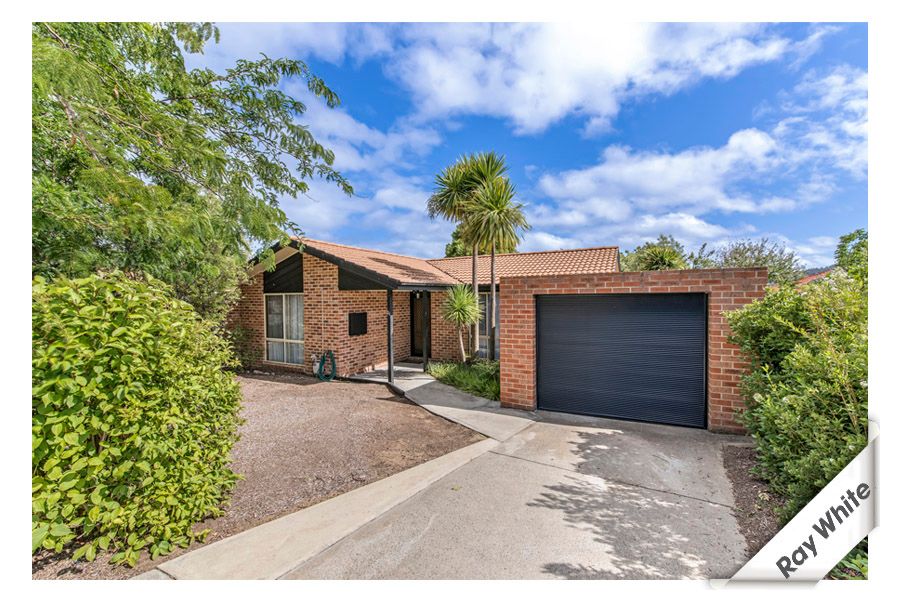 21 Brockway Circuit, Banks ACT 2906