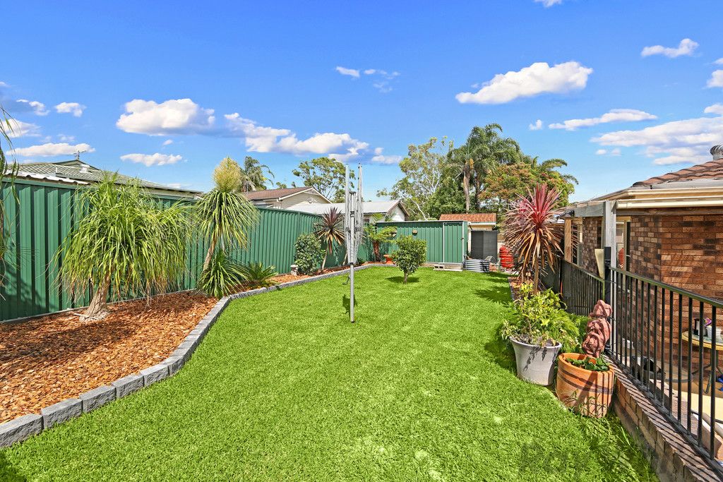 4 Wallaby Road, Lake Munmorah, NSW 2259