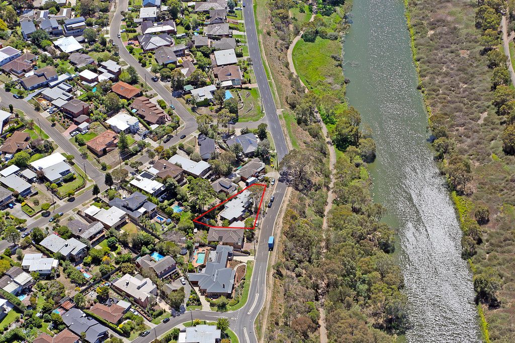 48 Barwon Boulevard, Highton, VIC 3216