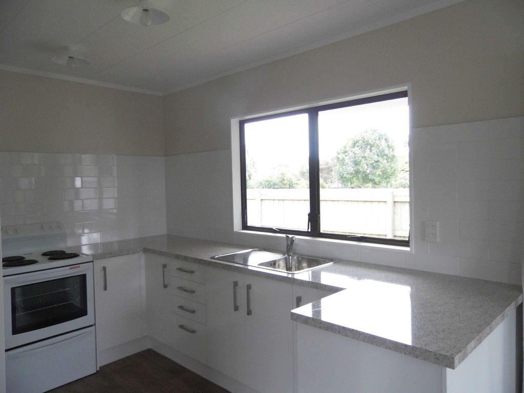 25B Ross Crescent, Fairfield, Hamilton City