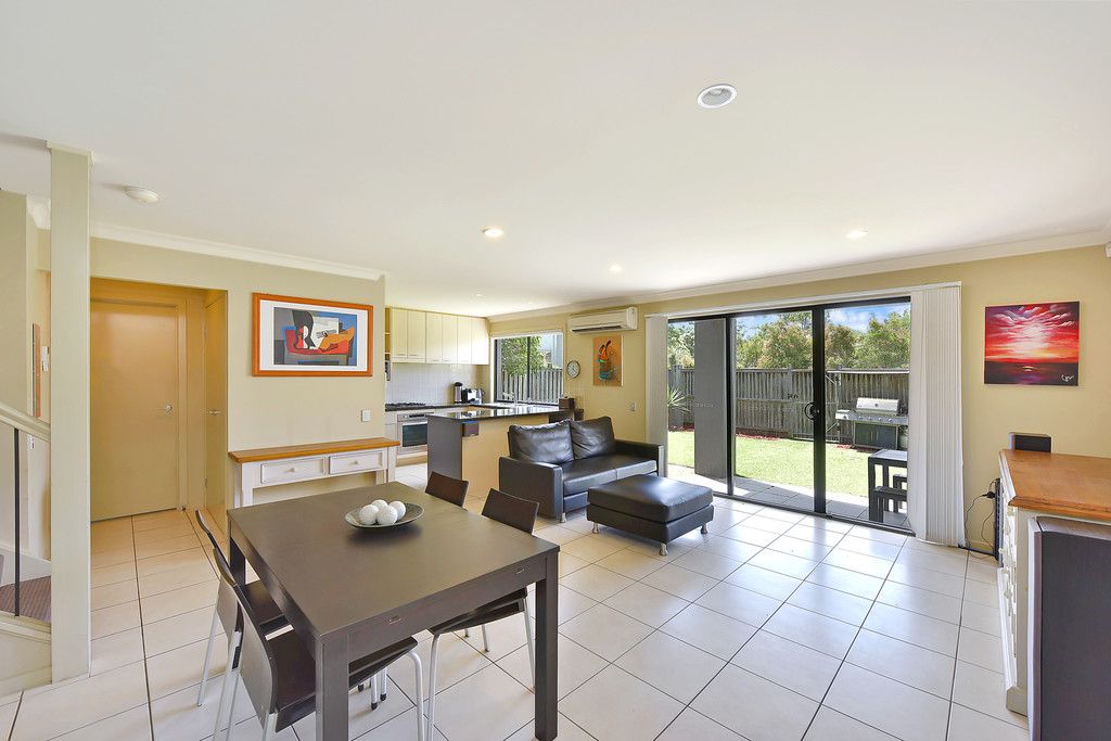 1 Poinsettia Way, Thornleigh, NSW 2120