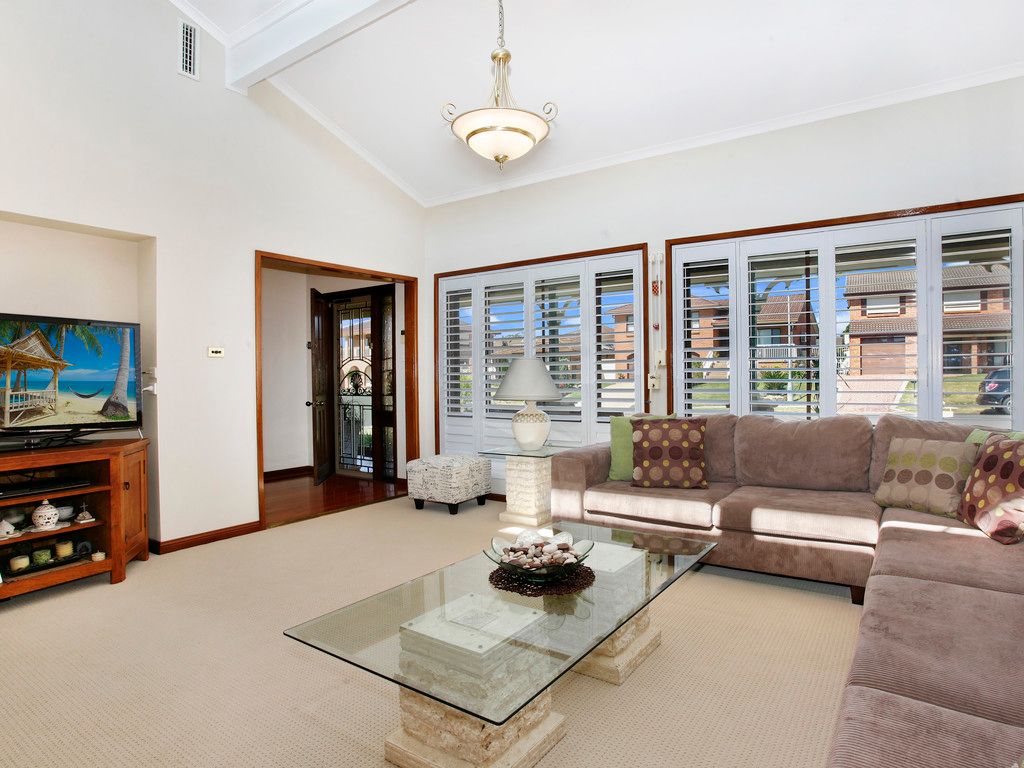 13 Fielding Close, Wetherill Park, NSW 2164