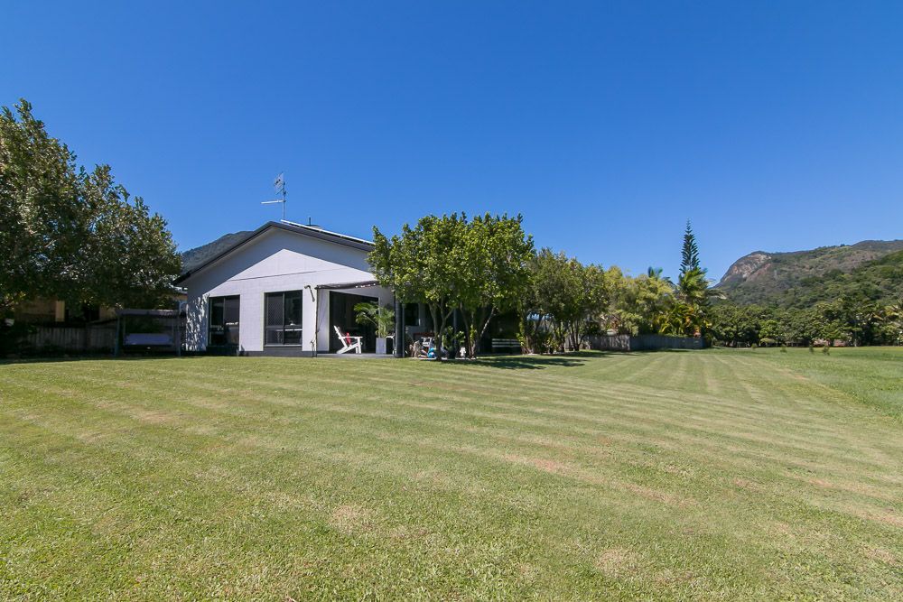 112/31 Lake Placid Road, Caravonica, QLD 4878