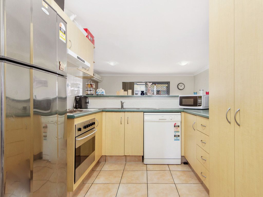 95/148 Marine Parade, Southport, QLD 4215
