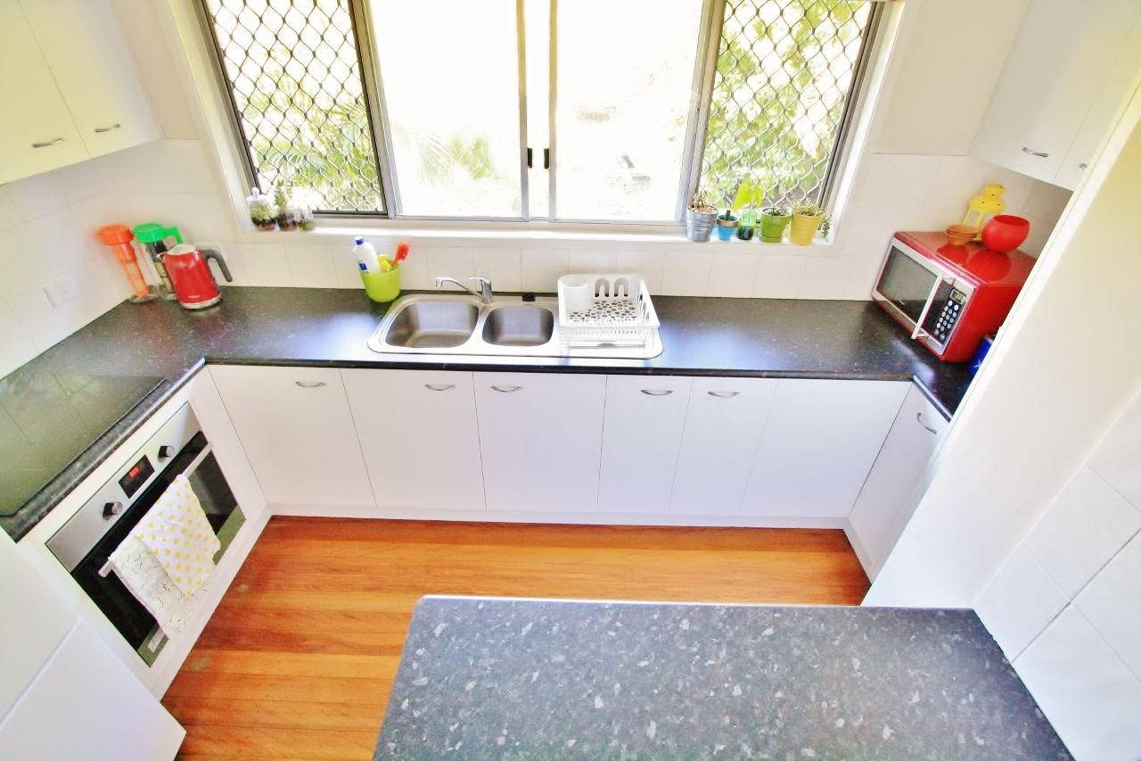 2/65 Peach Street, Greenslopes, QLD 4120