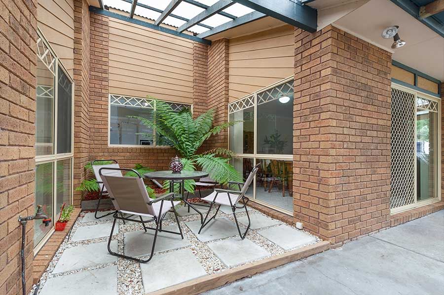 11 Cardiff Court, Craigieburn, VIC 3064