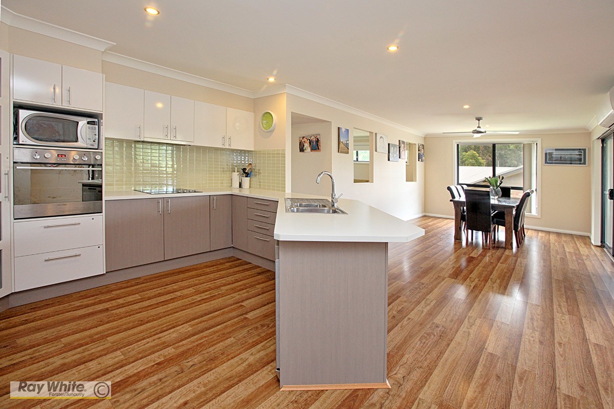 Tallwoods Village, NSW 2430