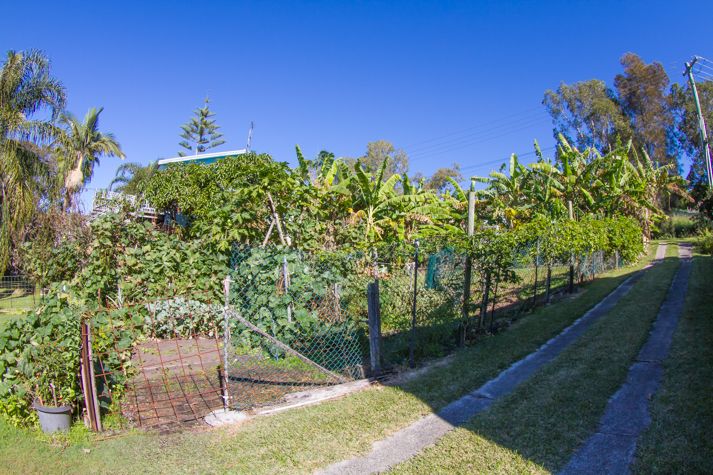 84 Seabreeze Parade, Green Point, NSW 2428