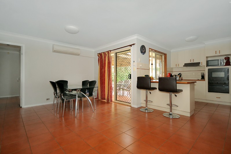 6 May Court, MIDDLE RIDGE, QLD 4350