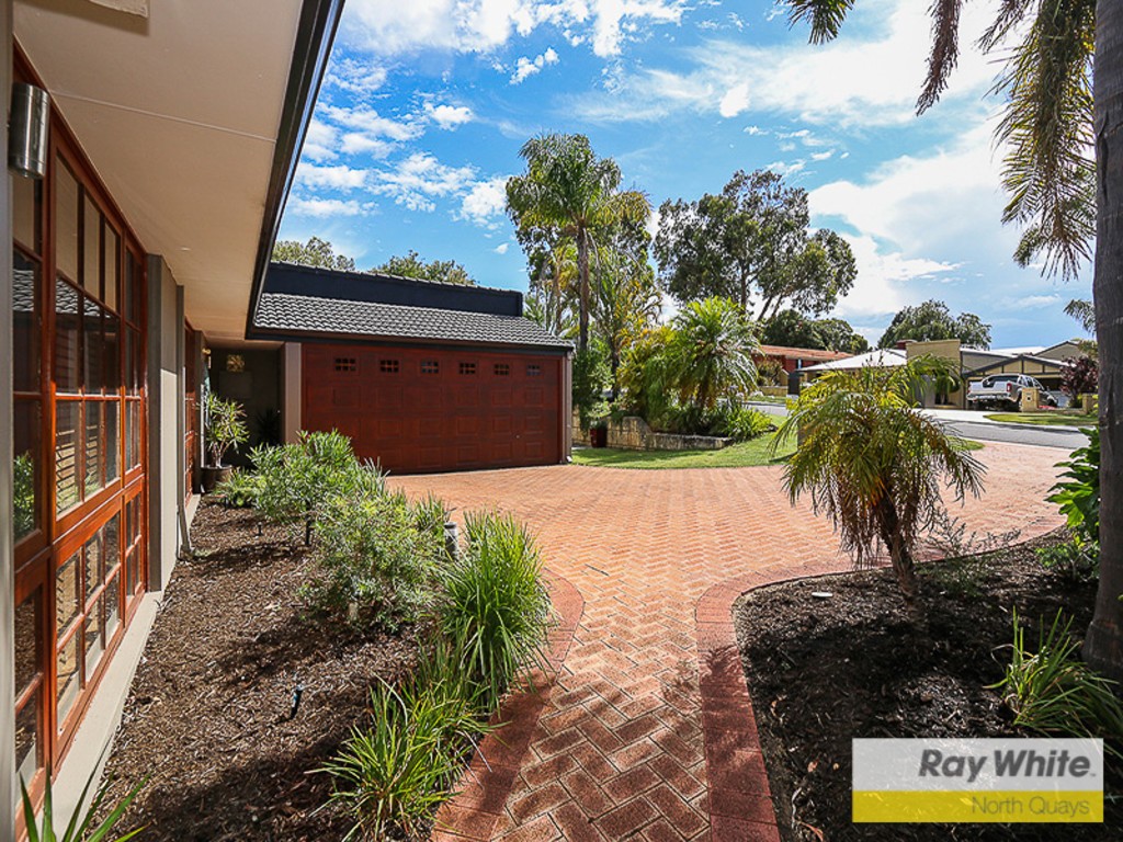 21 Strathyre Drive, Duncraig, WA 6023
