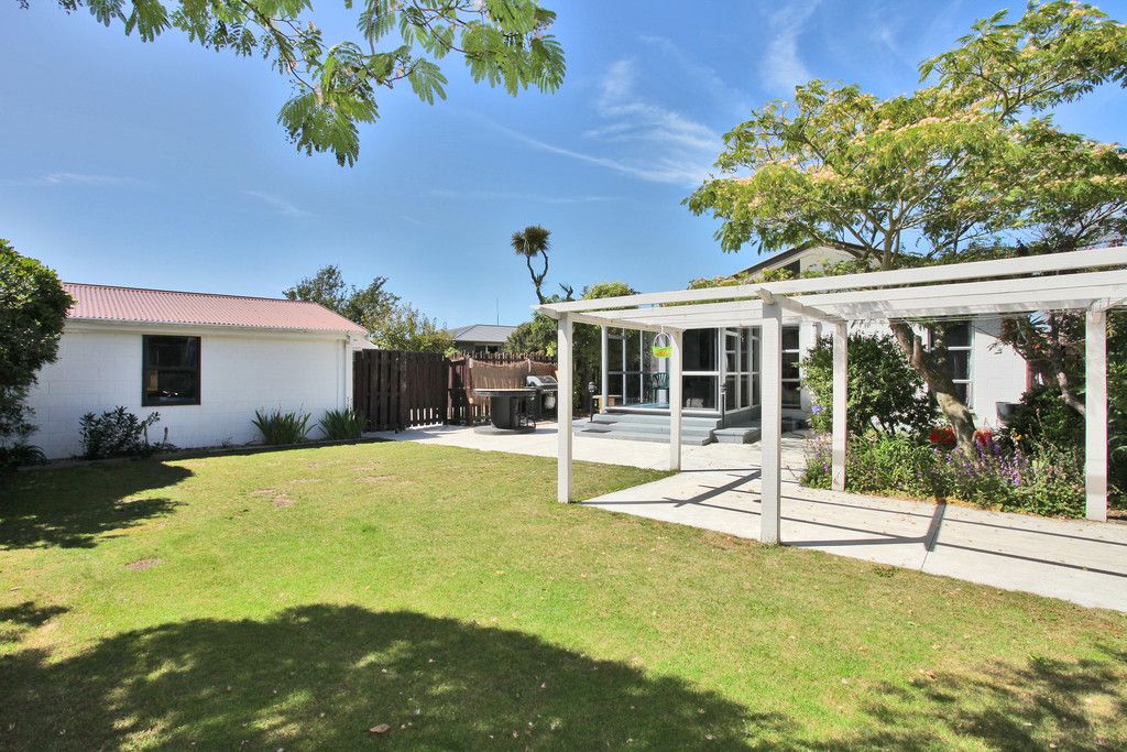 24 Pegasus Avenue, North Brighton, Canterbury