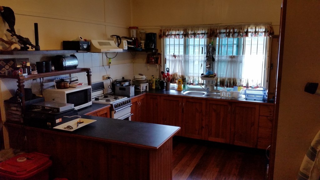 13 Casey Street, Leichhardt, QLD 4305